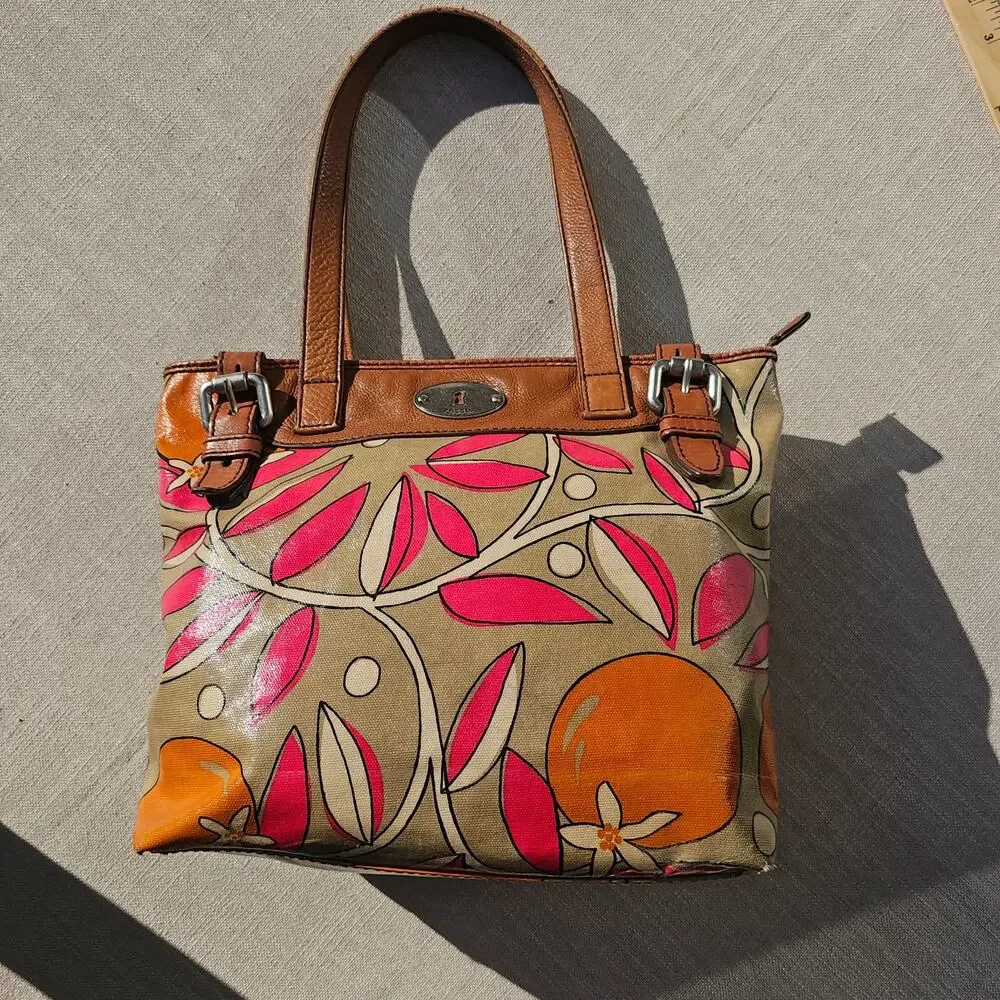 Vintage Fossil Key-Per Coated Canvas Fun Tan and Pink Print Medium Stachel Clean
